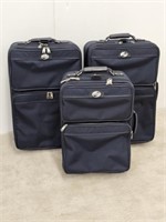 3 PIECES OF LUGGAGE - AMERICAN TOURISTER