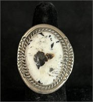 STAMPED STERLING &  WHITE BUFFALO RING SIZE 8