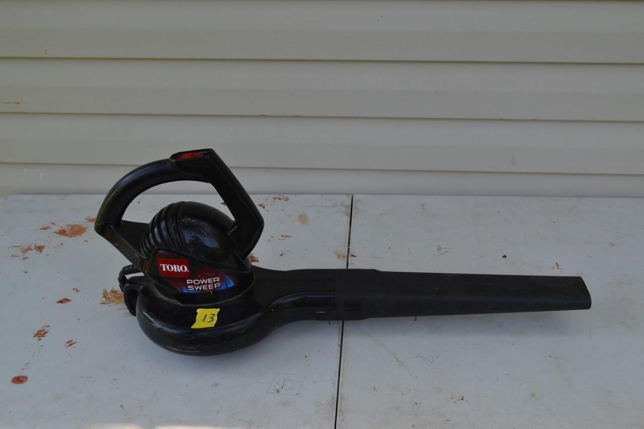 13: Toro power sweep electric blower