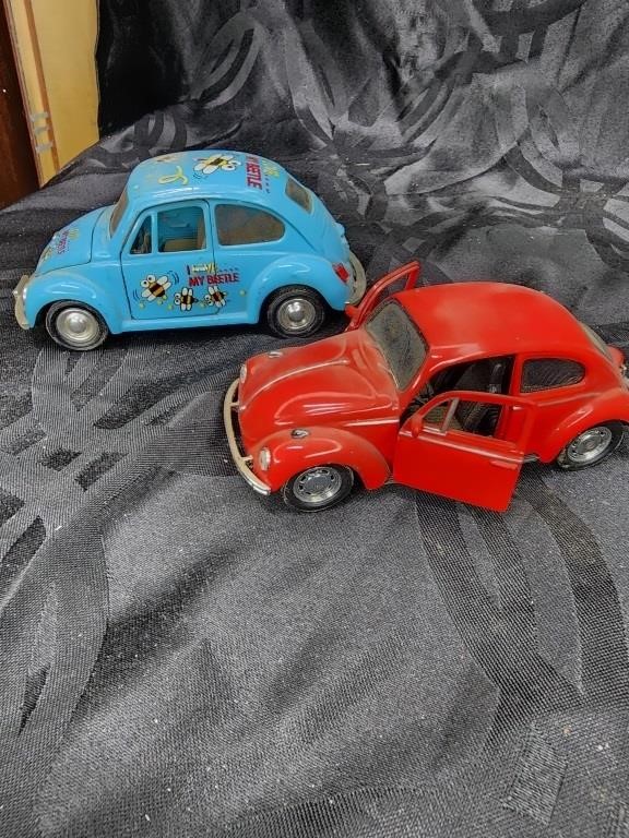 2 Die Cast VW Bugs