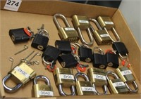 Flat lot: 11 combination padlocks & 9 keyed locks