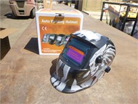 Unused Auto Welding Helmet