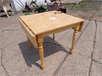 Maple Drop Leaf Table