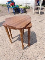 (2) Stackable Occasional Tables