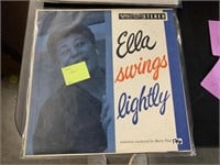 1958 ELLA SWINGS LIGHTLY LP