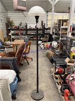 FLOOR LAMP W/ SHADE