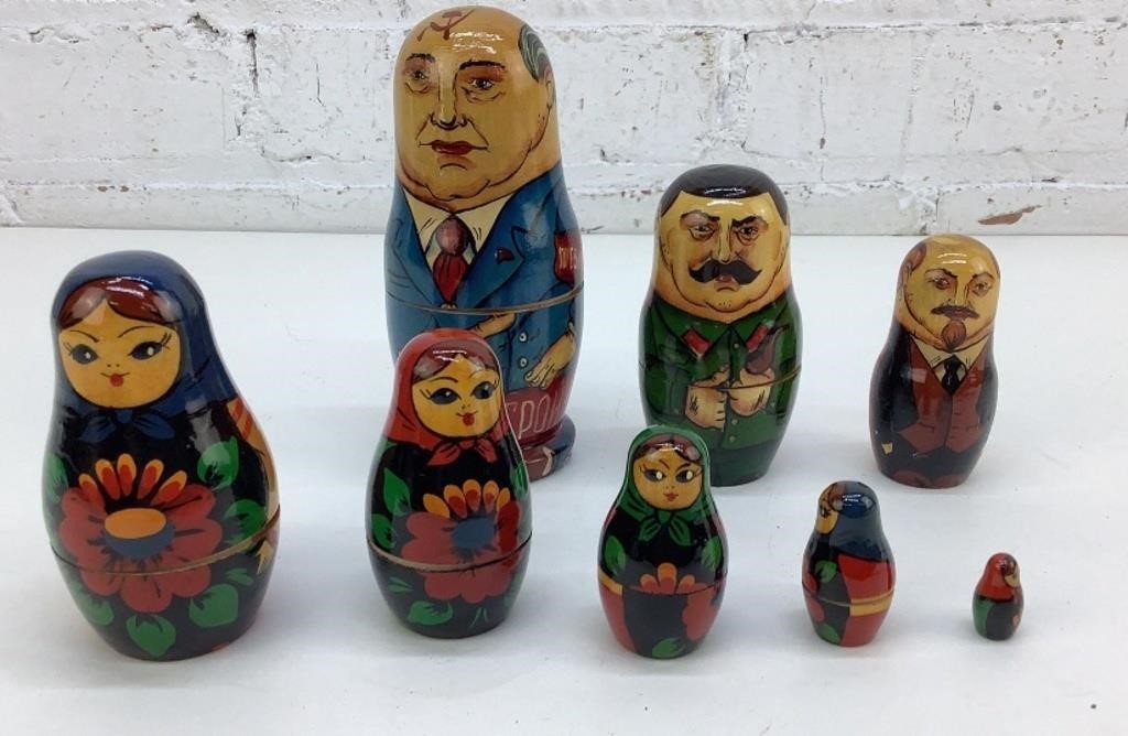 2 Wood Russian Nesting Dolls