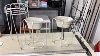 Planters and plant stands