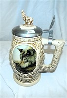 Avon Tribute to the North American Wolf Stein