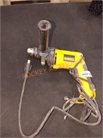 DEWALT Corded 1/2" VSR hammer drill