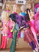 LOT VARIOUS BARBIE STYLE DOLLS W/  CLOTHING