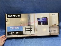 Sanus Tilting 37in-55in TV wall bracket (in box)