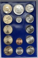 Of) 2007 Philadelphia mint uncirculated coin set