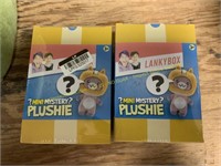 2 Lankybox mini mystery plushie