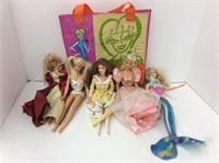 Barbie Bag With Five Collector Barbies