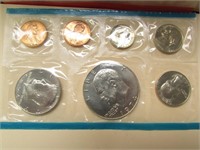 1974 Mint set uncirculated.