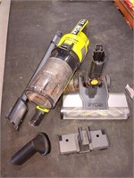 RYOBI 18V pet stick vac kit