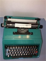 Olivetti Studio 45 typewriter 1950s turquoise