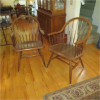 Pair of Antique Windsor Chairs with Arms