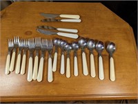 Vintage Enamel Handle 20pc Flatware Set