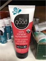 2 TUBES KIDS MINERAL SUNSCREEN