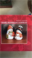 NEW Kirklands Snowmen salt and pepper