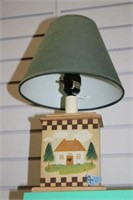 COUNTRY STYLE DESK LAMP