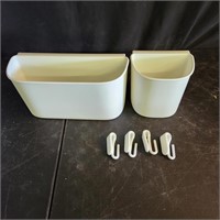 2 hanging storage containers, 4 clips