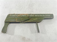 VTG 1940’s American Craft Raider Wooden Click Gun