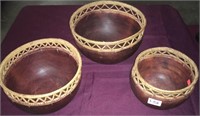 Wooden nesting bowl set