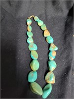 Beautiful 16" Turquoise Necklace
