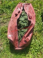 Christmas Tree in Bag (yard)