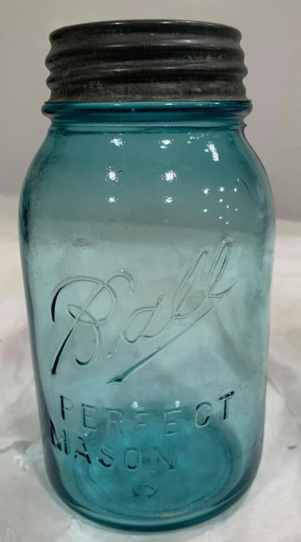 1910-23 Blue Perfect Mason Jar