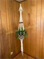 Hanging planter