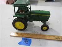 1/16th scale John Deere 30 series tractor