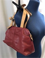 New El Portal Leather Red Purse