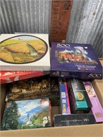BOX WITH PUZZLES