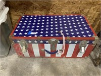 1970s American Flag Foot Locker w/Key