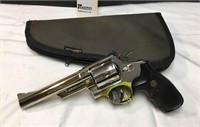 Smith & Wesson 29-2. 44 Mag. Revolver Pistol