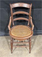 ladder back side chair w/cane seat
