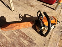 Stihl Wood Boss 024AV Chainsaw