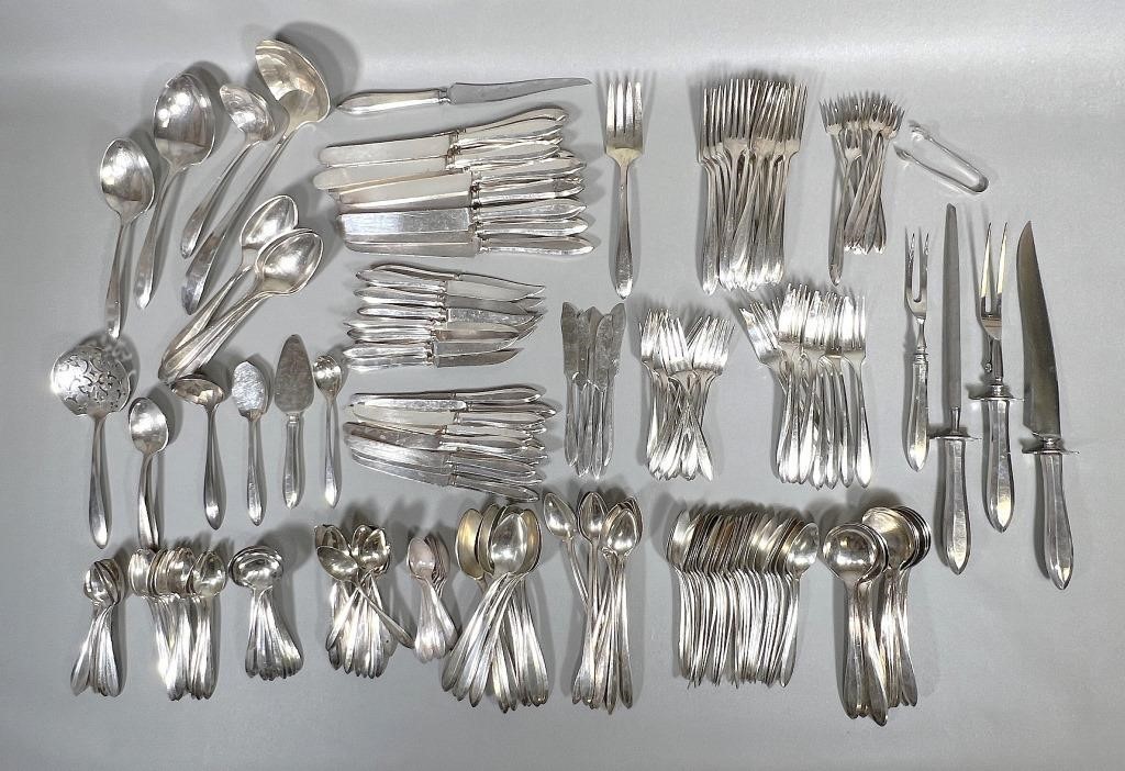 Community Silverplate 239 Pieces