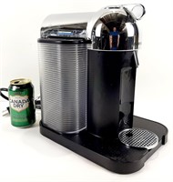Machine à café NESPRESSO type GCAI fonctionnelle