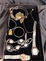 ASSORTED FLAT OF JEWELRY & WATCHES++