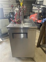 BEER TAP / TRUE KEGERATOR