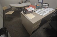 Teachers Desk 30"×30"×60" (1) & Chairs 29" Tall