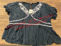 Ladies size 1x dress & size 2x short sleeve blouse
