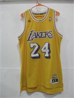 LA Lakers Kobe Bryant Basketball Jersey Sz L See