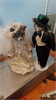 Vintage wedding cats