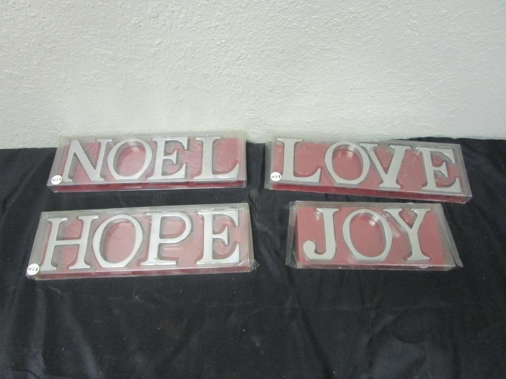 Noel, Hope, Love, Joy Signs